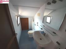 BAGNO IN MANSARDA